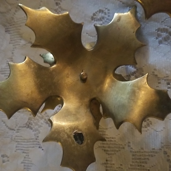 Vintage Brass Leaf Candlestick Holder-Made in India-Set of 2 - Picture 9 of 11